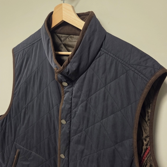Tommy Bahama Men's Quilted Getaway Vest, Navy & Brown, 2XL - Picture 8 of 11
